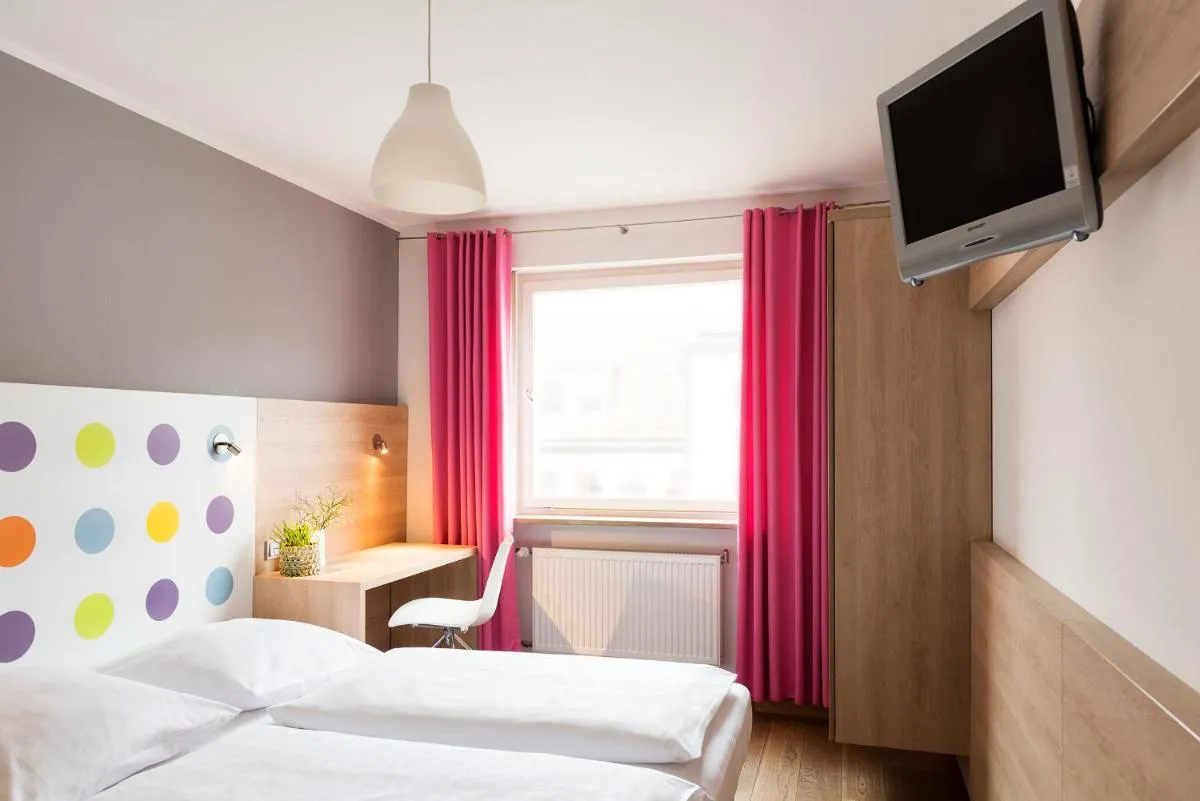 Image 1 of 1st Creatif Hotel Elephant