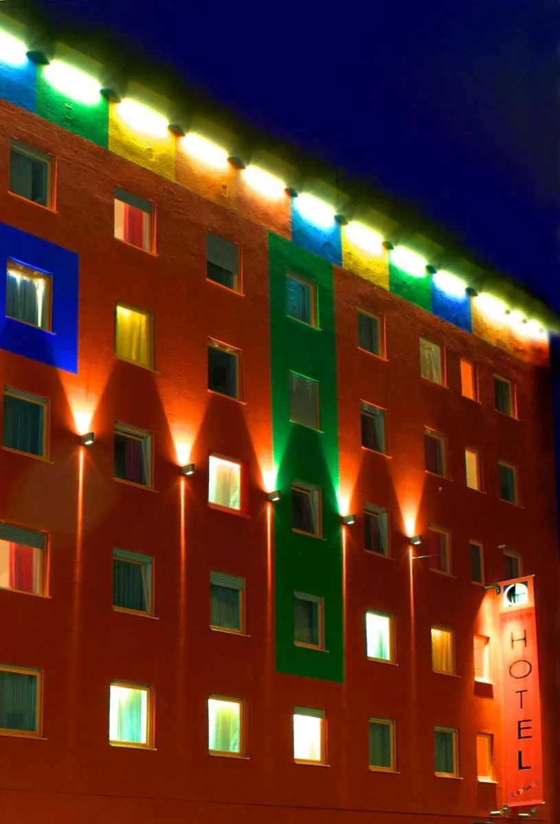 Image 3 of 1st Creatif Hotel Elephant