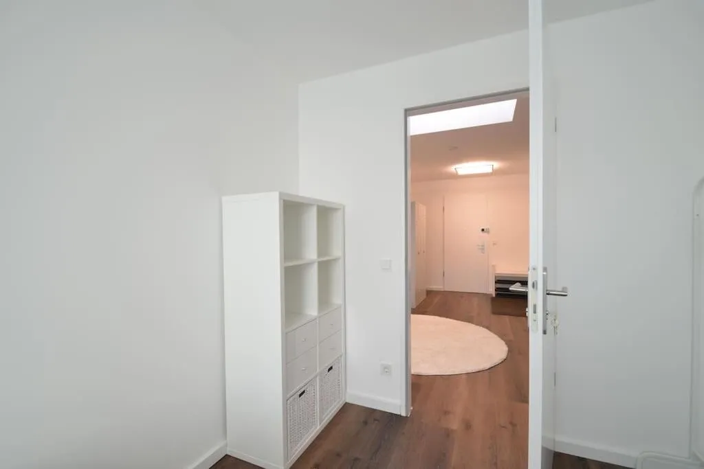 Image 2 of 3 Bathroom, Rhapsody In Roof, Penthouse