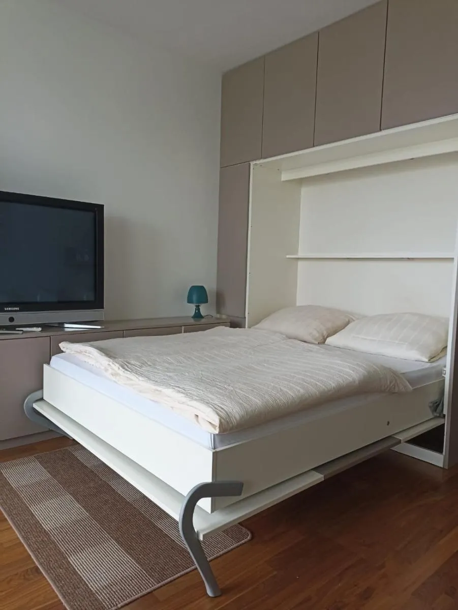 Image 3 of Apartment in München
