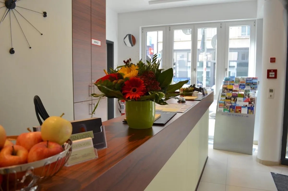 Image 3 of Augusten Hotel München