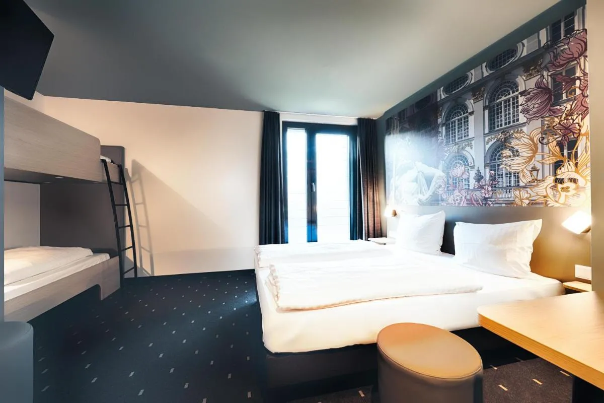 Image 3 of B&B Hotel München-Moosach