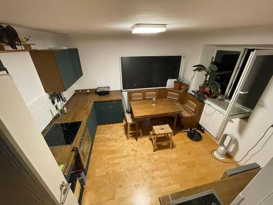 Image 3 of Beautiful and peaceful apartment in the heart of Munich