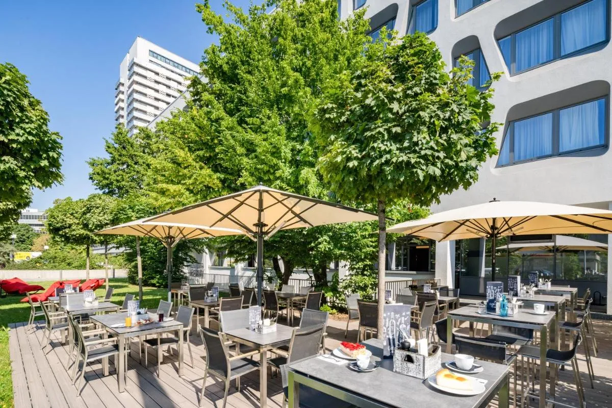 Image 5 of Best Western Hotel Arabellapark Muenchen