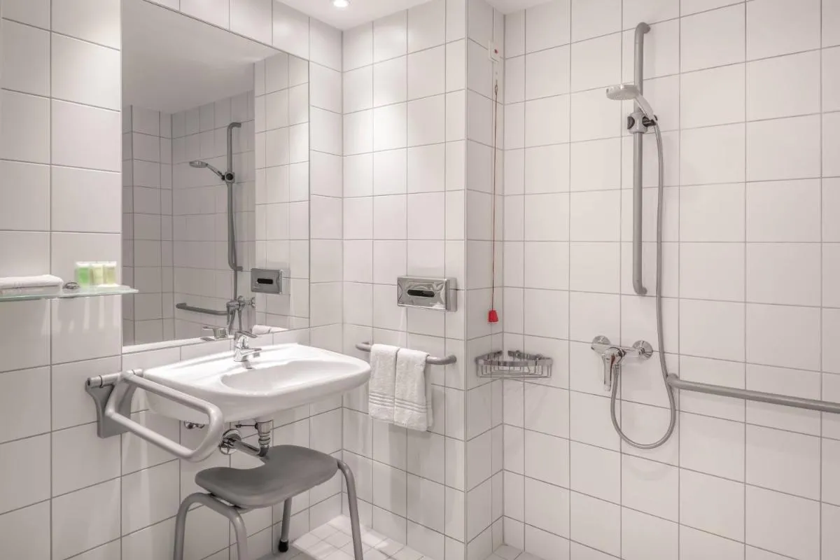 Image 2 of Courtyard by Marriott Munich City Center