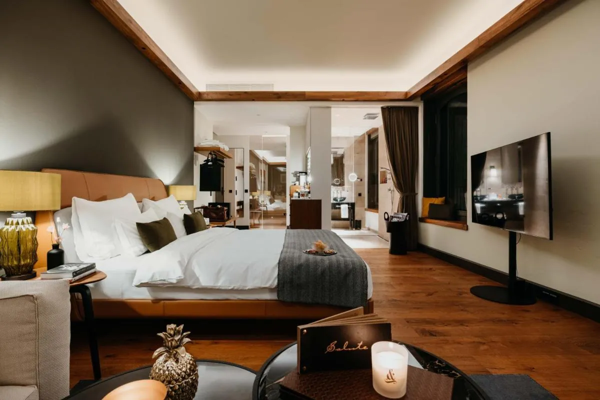 Image 5 of DO & CO Hotel München