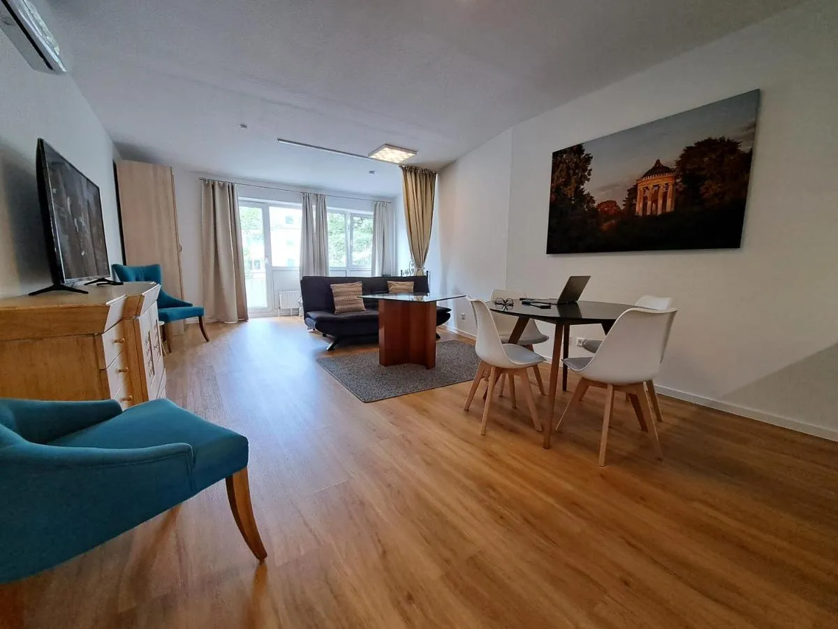 Image 4 of East Park Apartments Baumkirchner Str 18