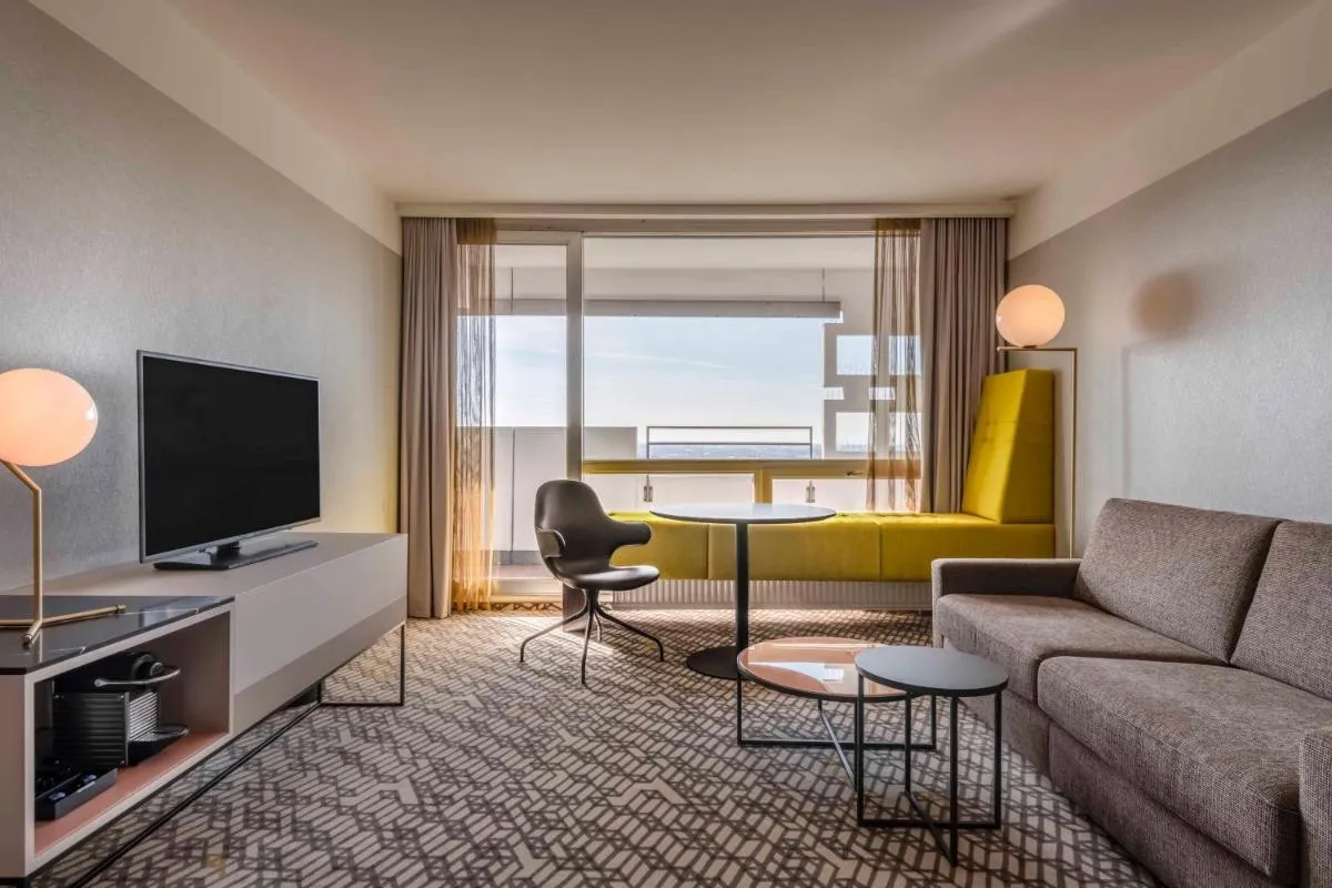 Image 4 of Four Points by Sheraton Munich Arabellapark