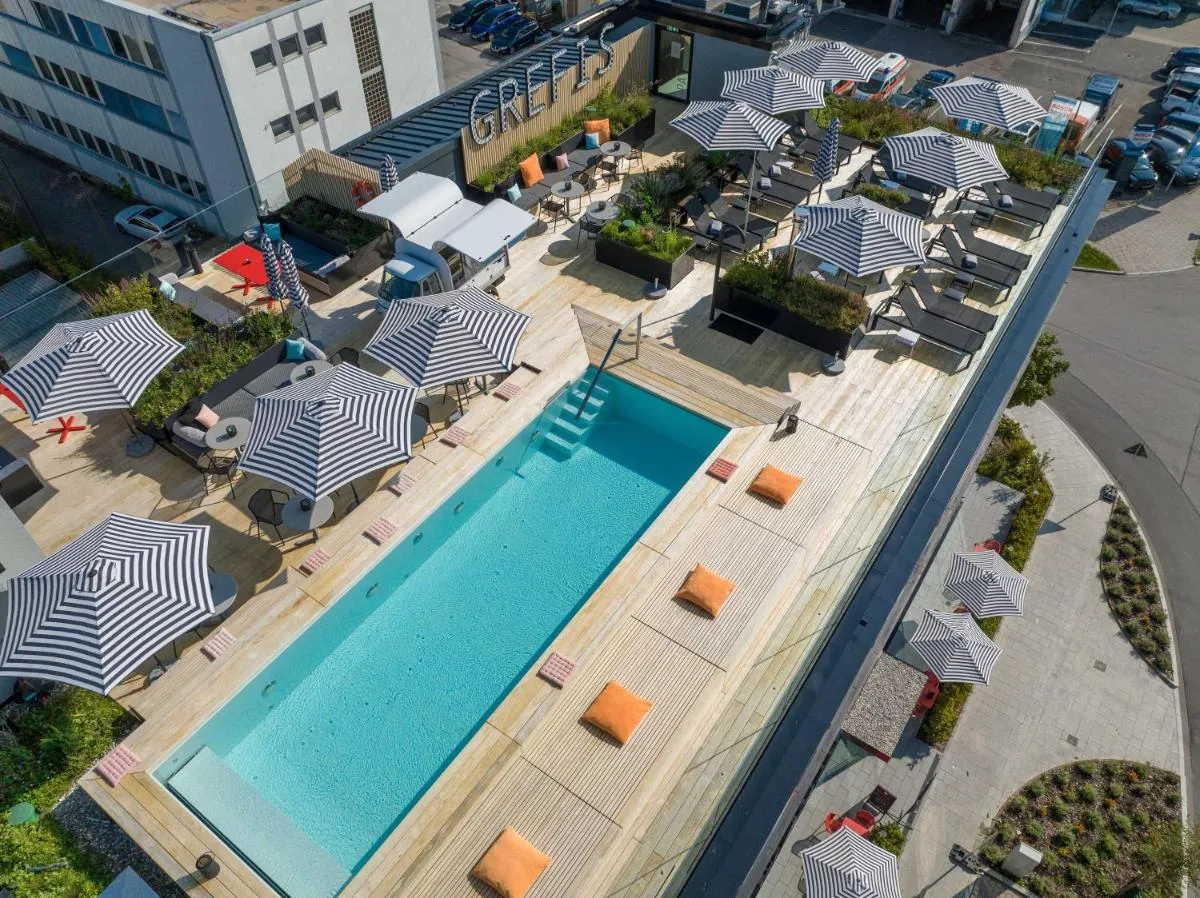 Image 3 of GREFIS Hotel