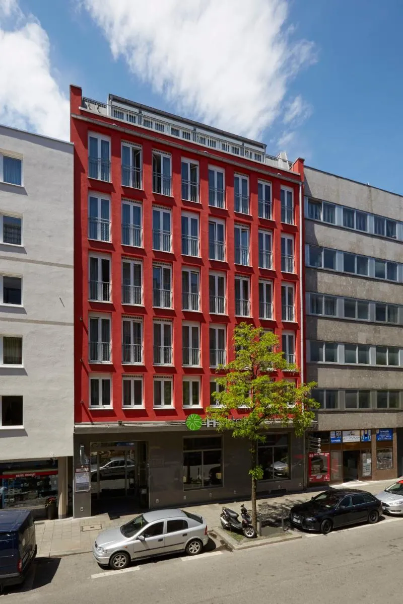 Image 5 of H+ Hotel München