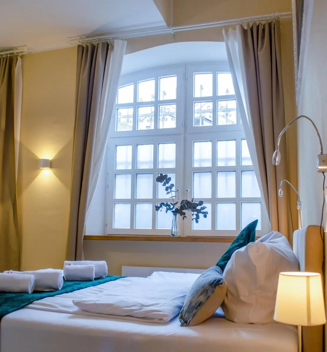 Image 3 of HOMELY STAY Studio 3