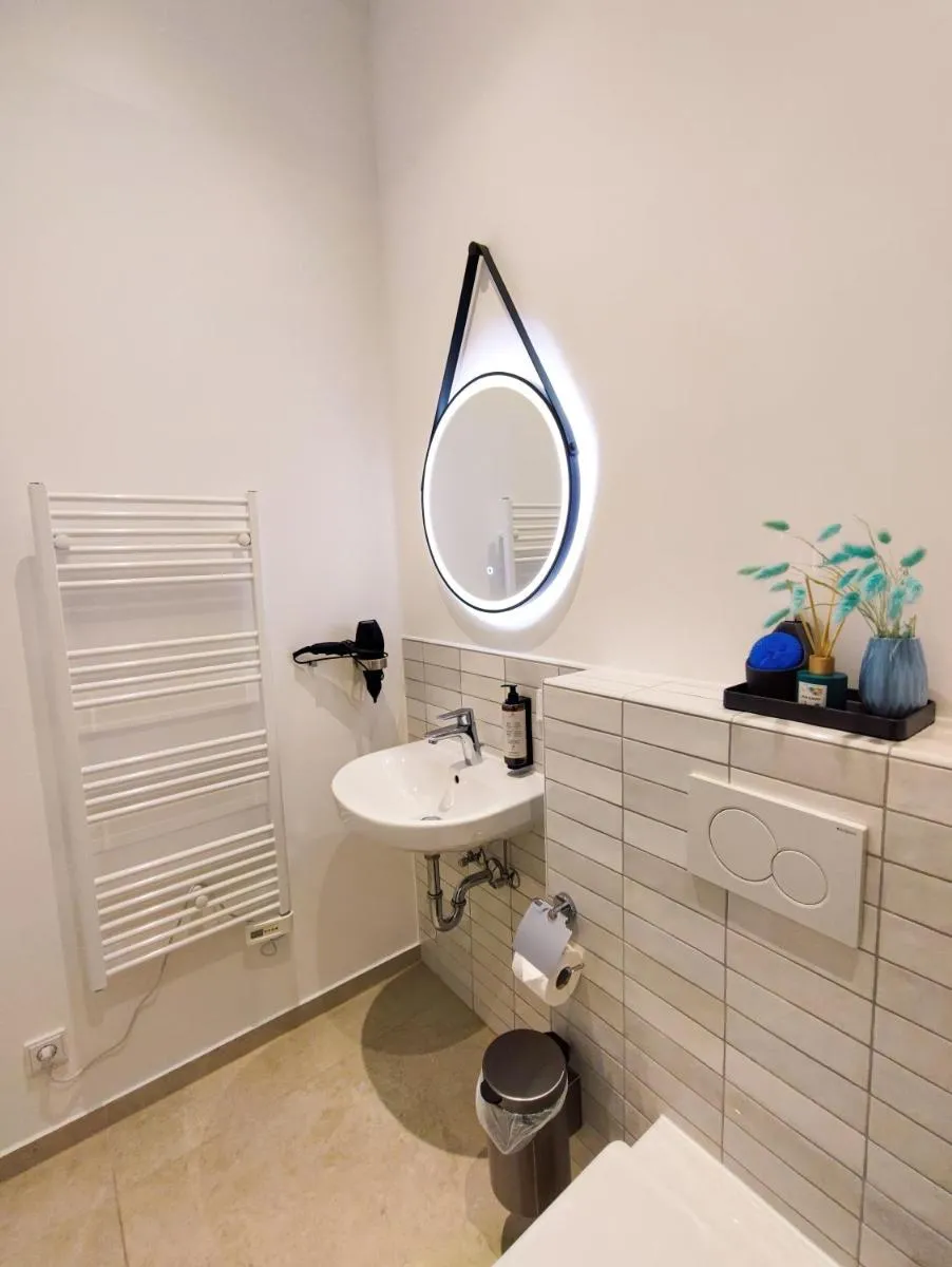 Image 4 of HOMELY STAY Studio 3
