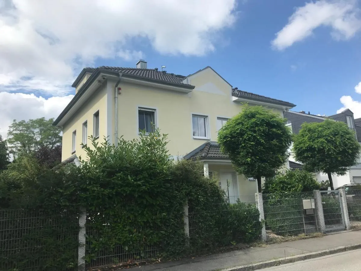 Image 4 of Helle Souterrainwohnung mit Komfort