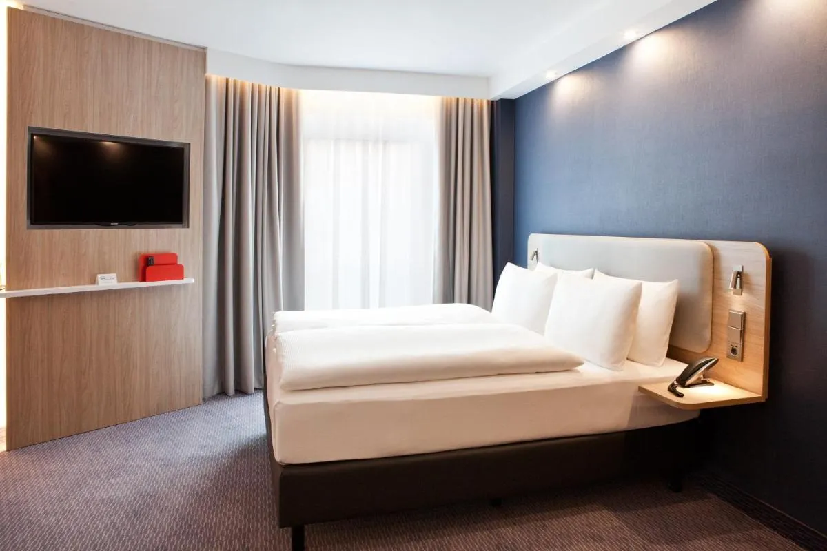 Image 6 of Holiday Inn Express Munich – Olympiapark, an IHG Hotel