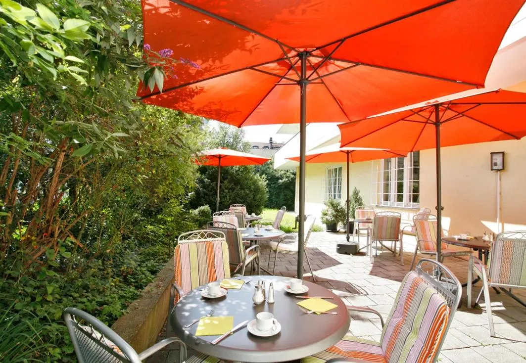 Image 5 of Hotel Biederstein am Englischen Garten