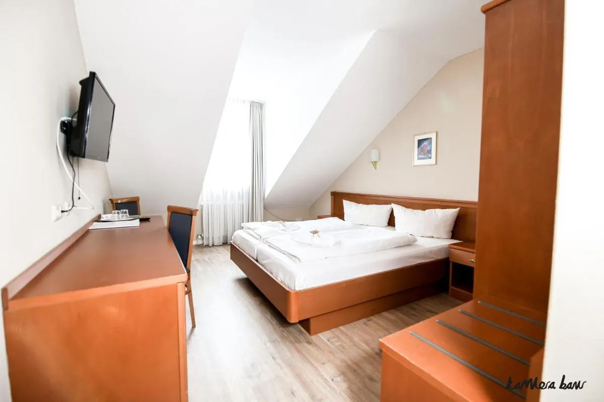 Image 4 of Hotel Blutenburg