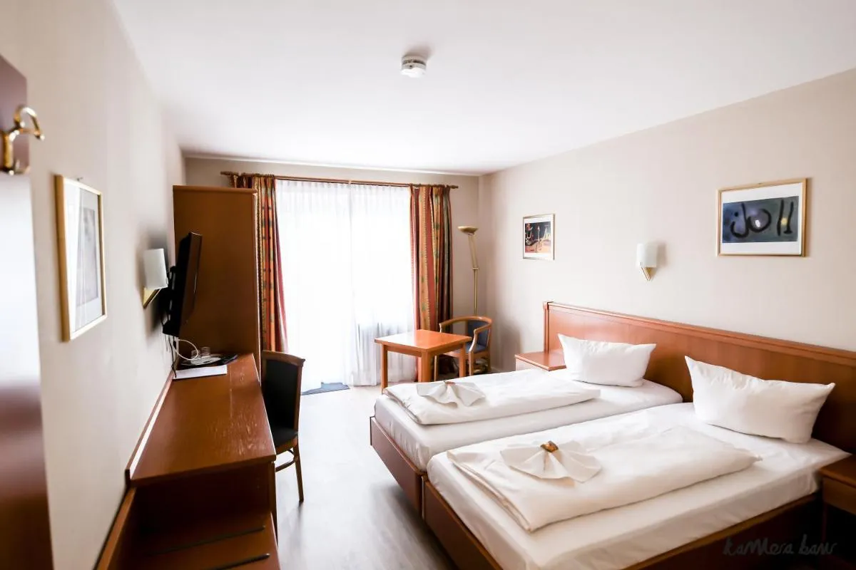 Image 5 of Hotel Blutenburg