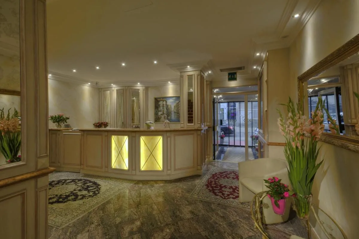 Image 5 of Hotel Condor