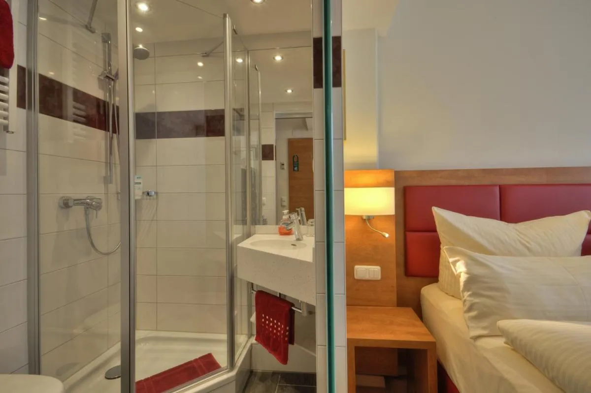 Image 2 of Hotel Condor