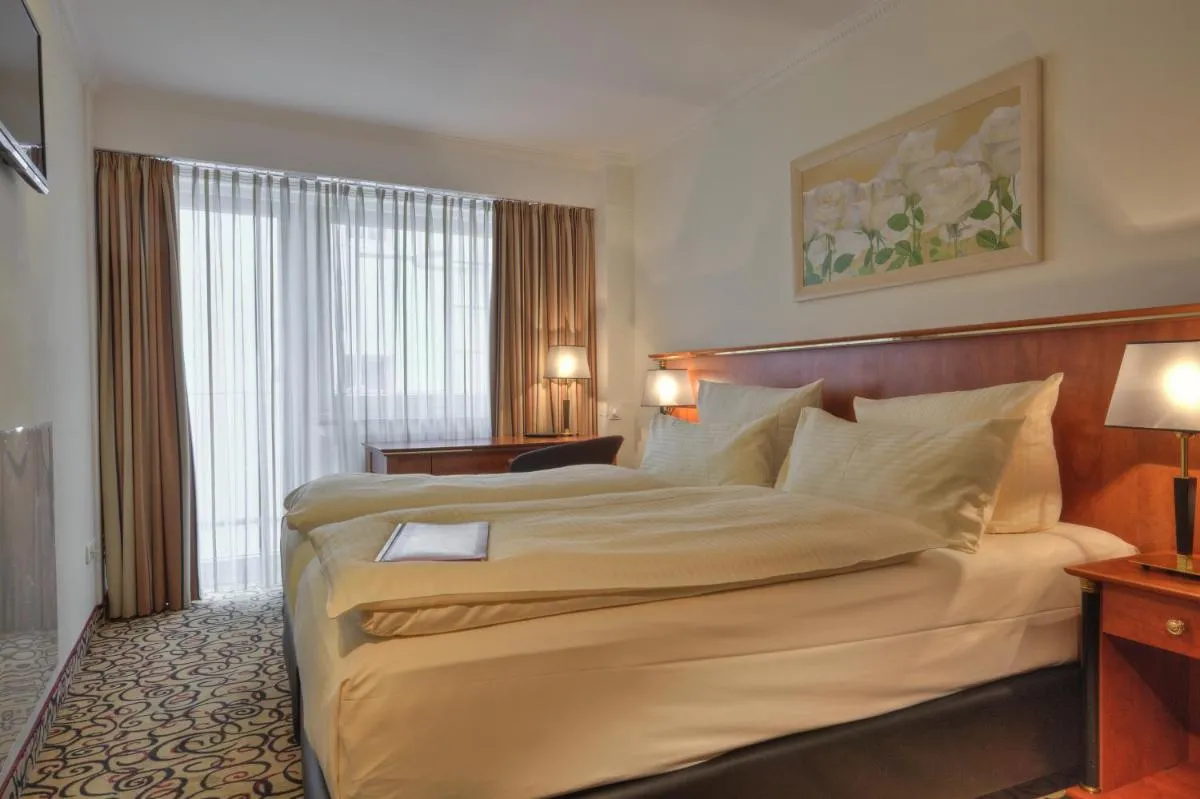 Image 6 of Hotel Condor
