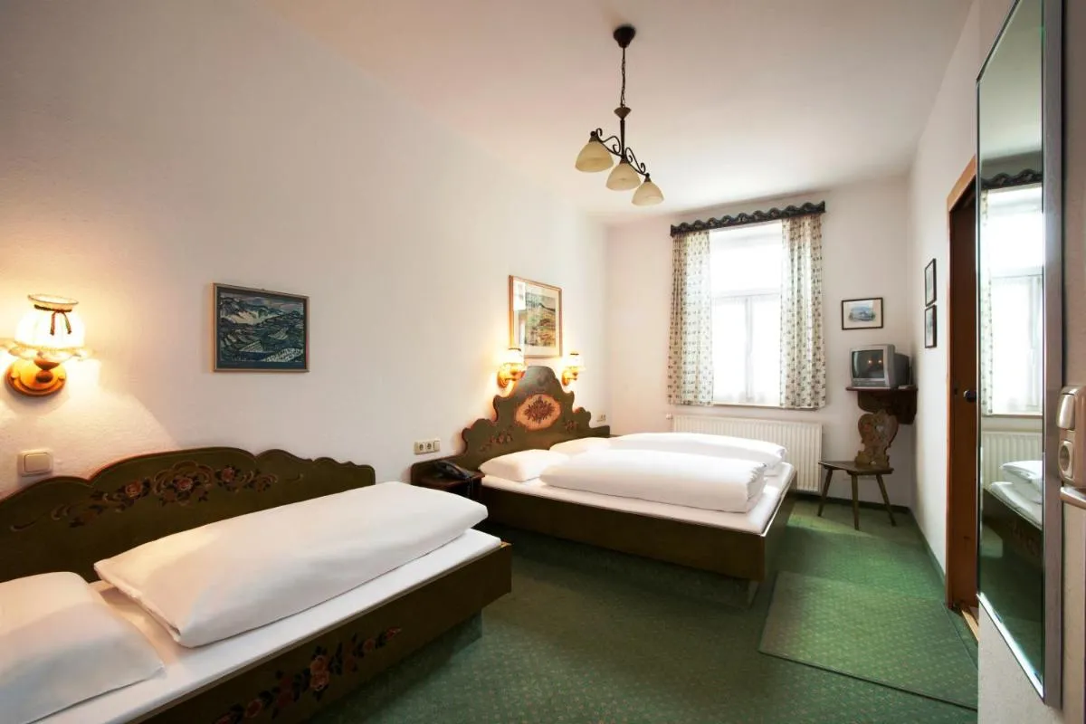 Image 1 of Hotel Hahn