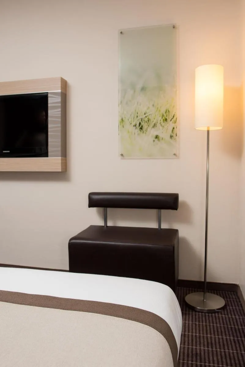 Image 4 of Hotel New Orly