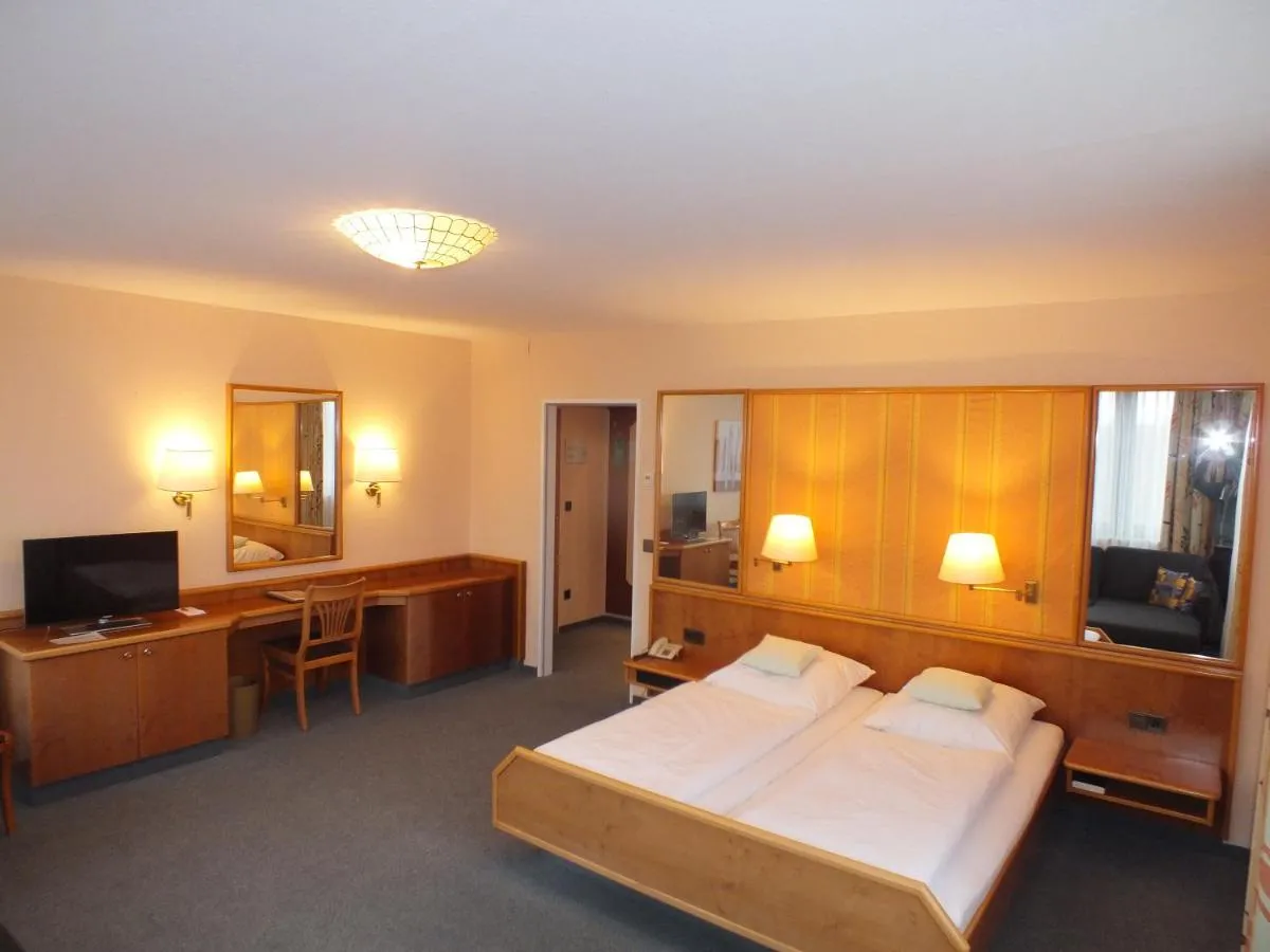 Image 2 of Hotel Stadt Pasing