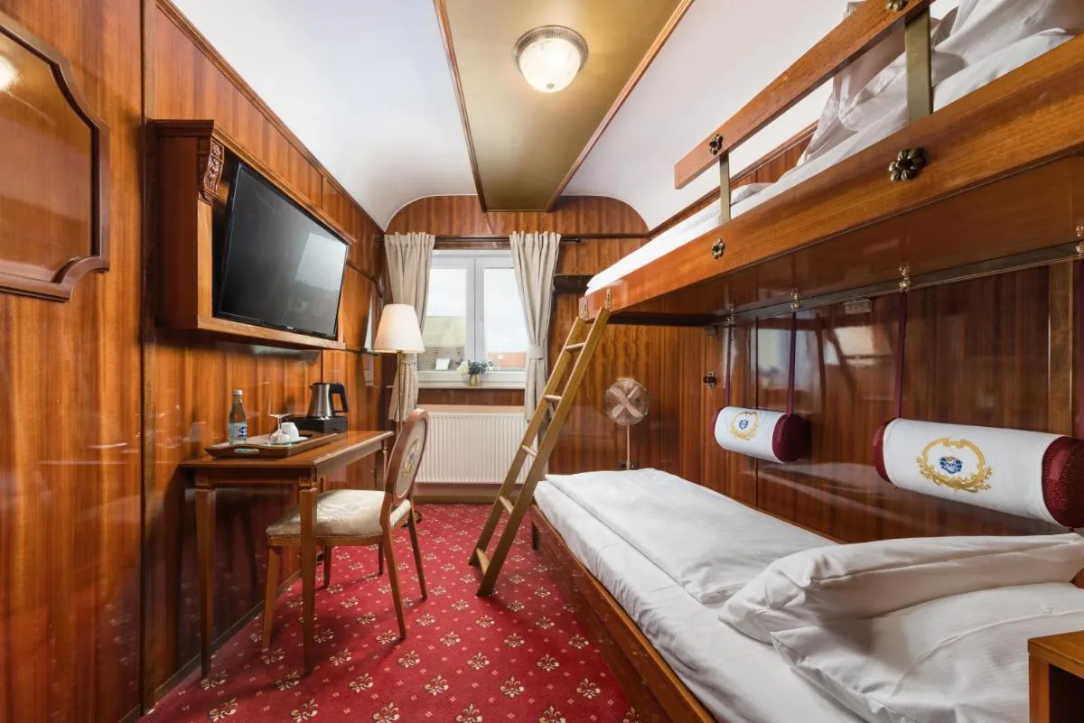 Image 4 of Hôtel du Train