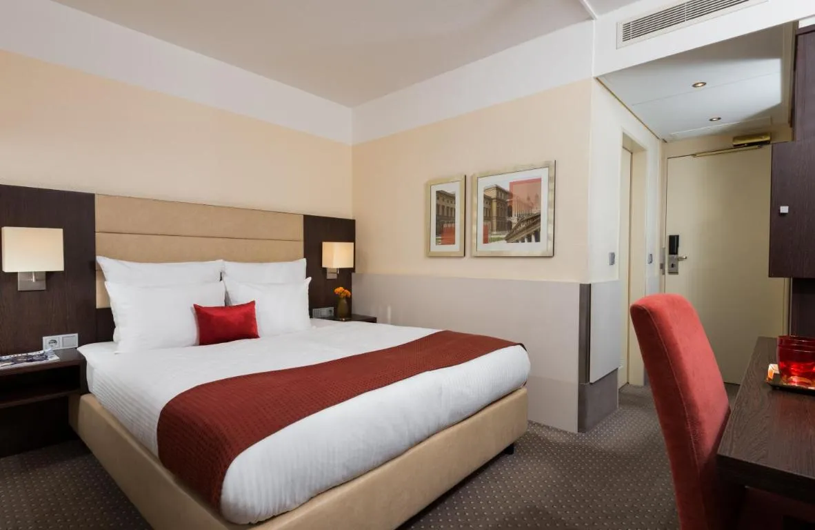 Image of Leonardo Hotel Munich Arabellapark