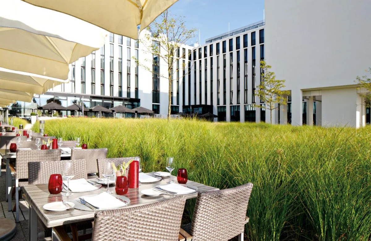 Image 2 of Leonardo Royal Hotel Munich