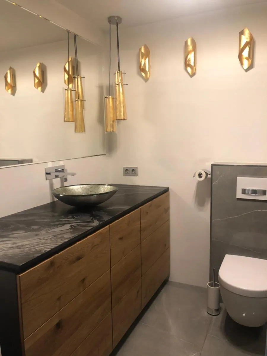 Image 2 of Luxurious 2 Bedroom Apartment Old City