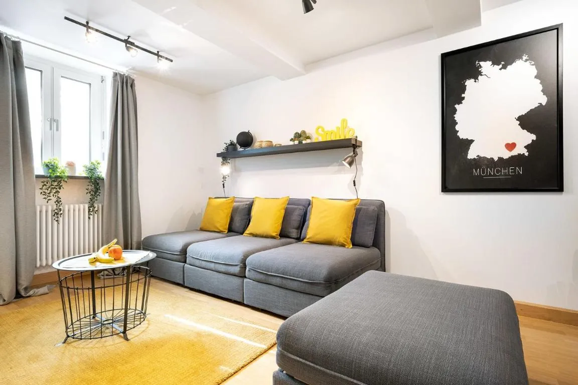 Image of MARIENPLATZ Apartment 2 bedrooms living room kitchen