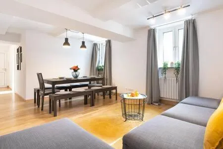 Image 3 of MARIENPLATZ Apartment 2 bedrooms living room kitchen