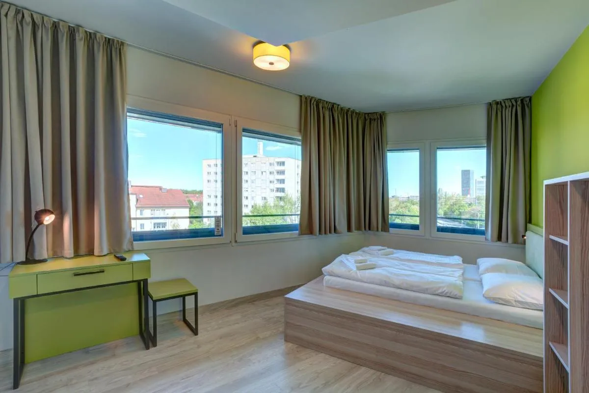 Image 6 of MEININGER Hotel München Olympiapark