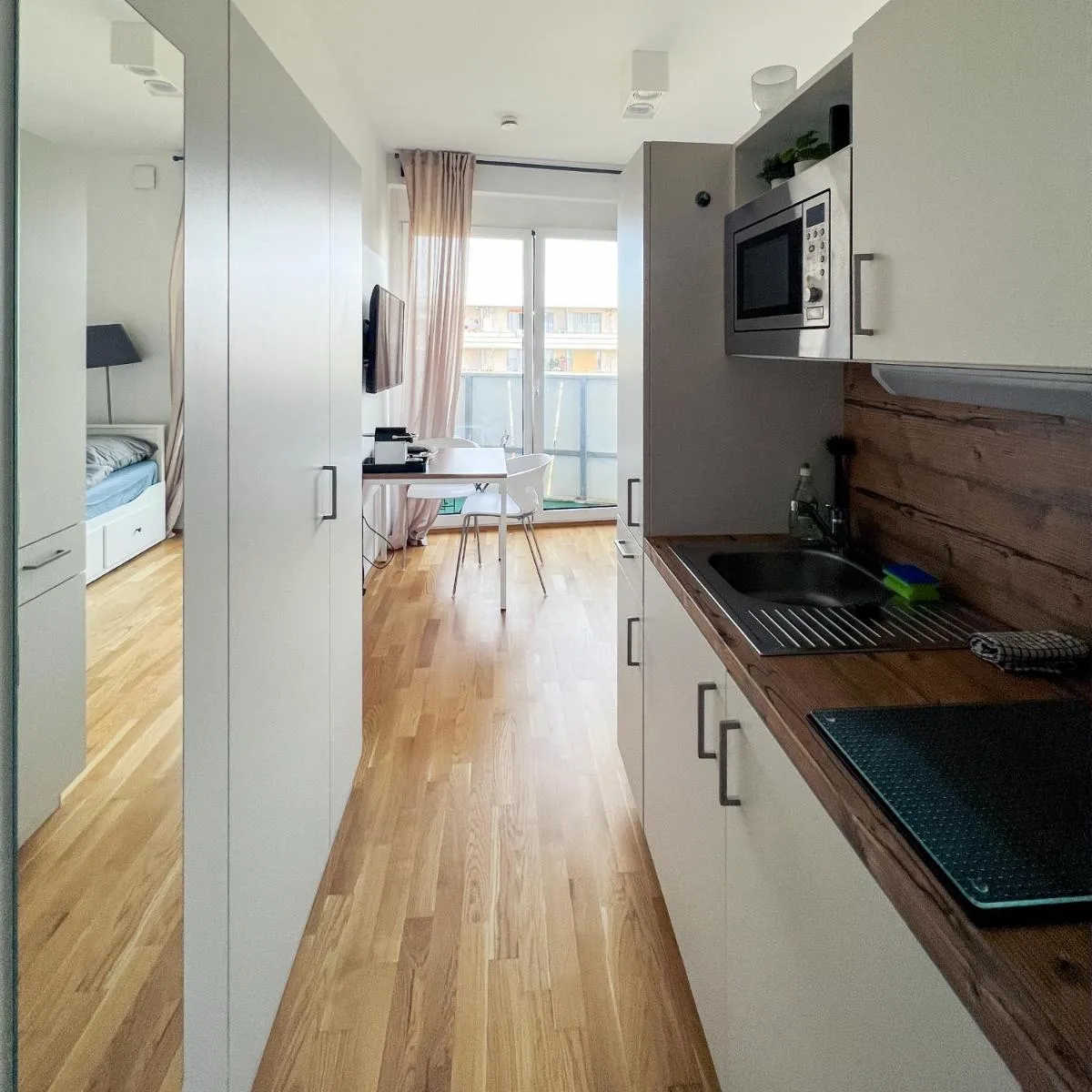 Image 4 of Messe Munich Apartment