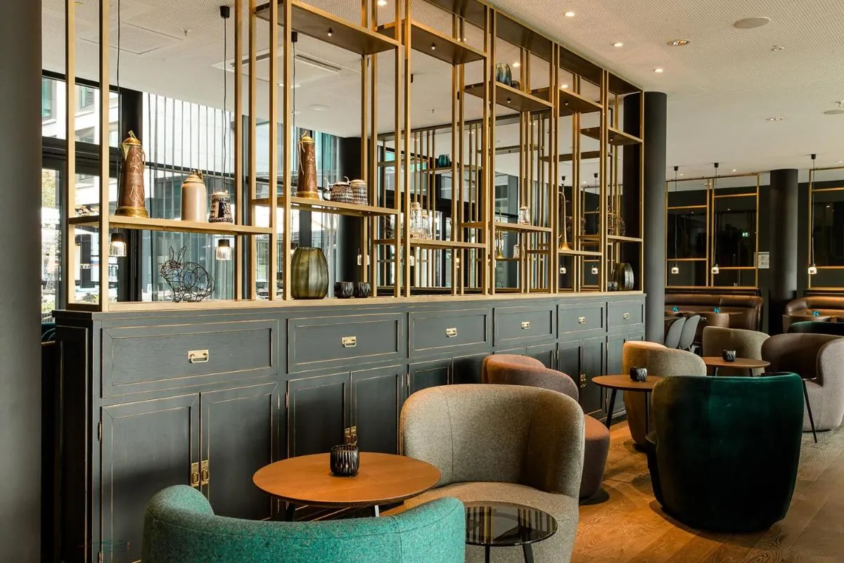 Image 2 of Motel One München-Parkstadt Schwabing