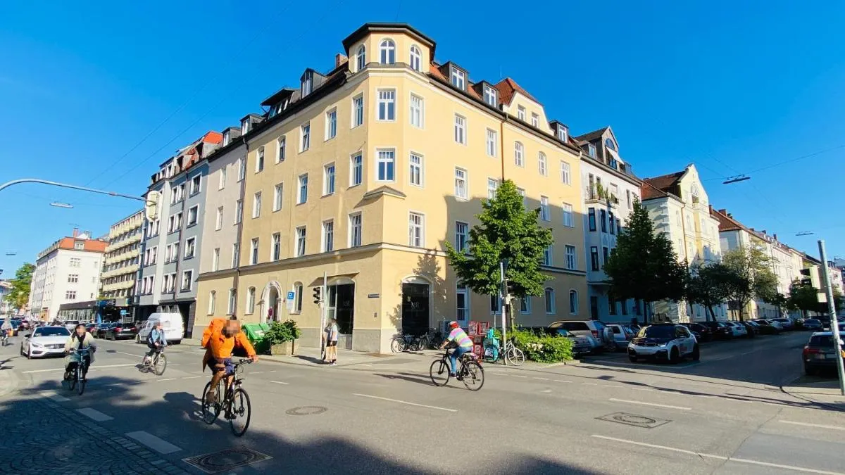 Image 2 of Munich Rooms Hotel