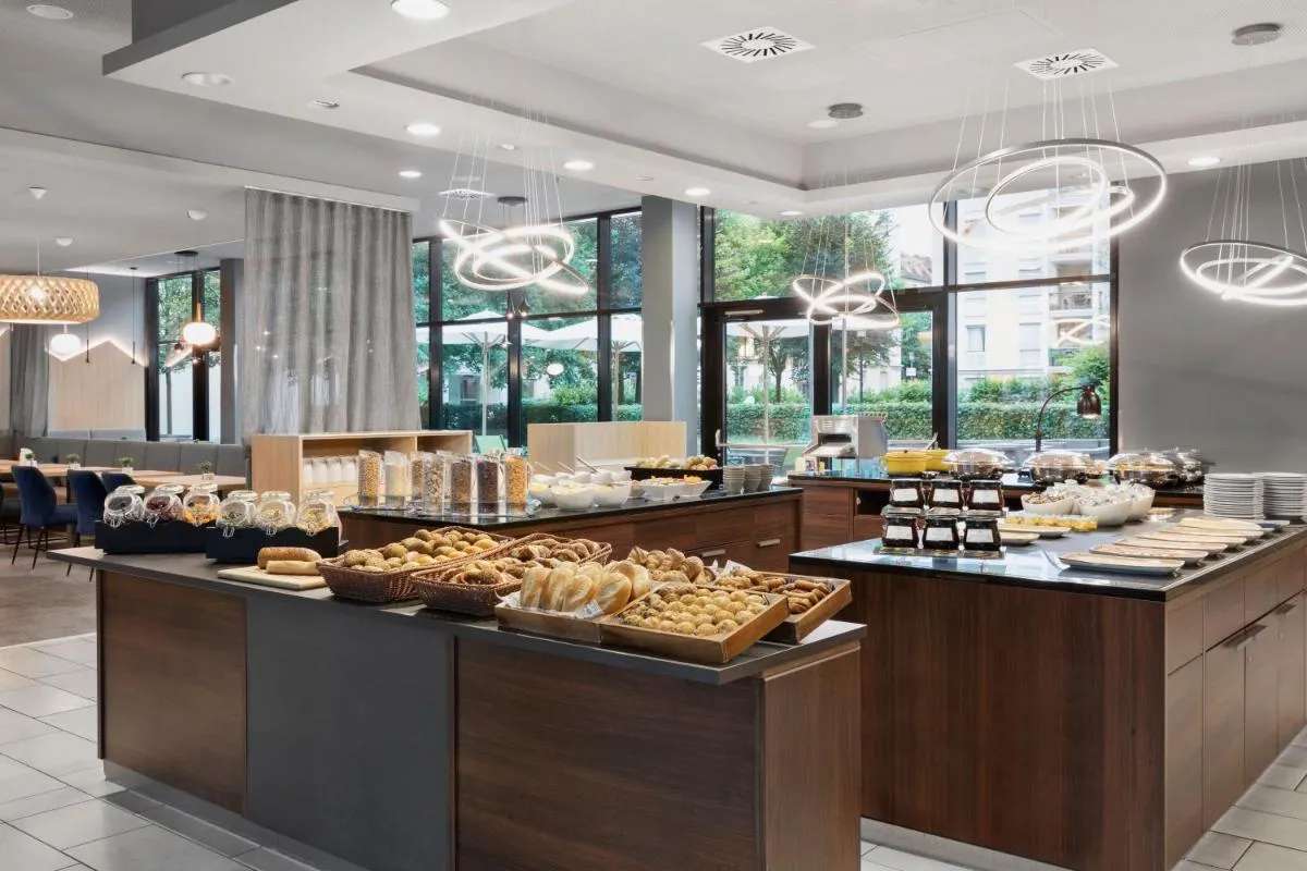 Image 3 of Residence Inn by Marriott Munich City East