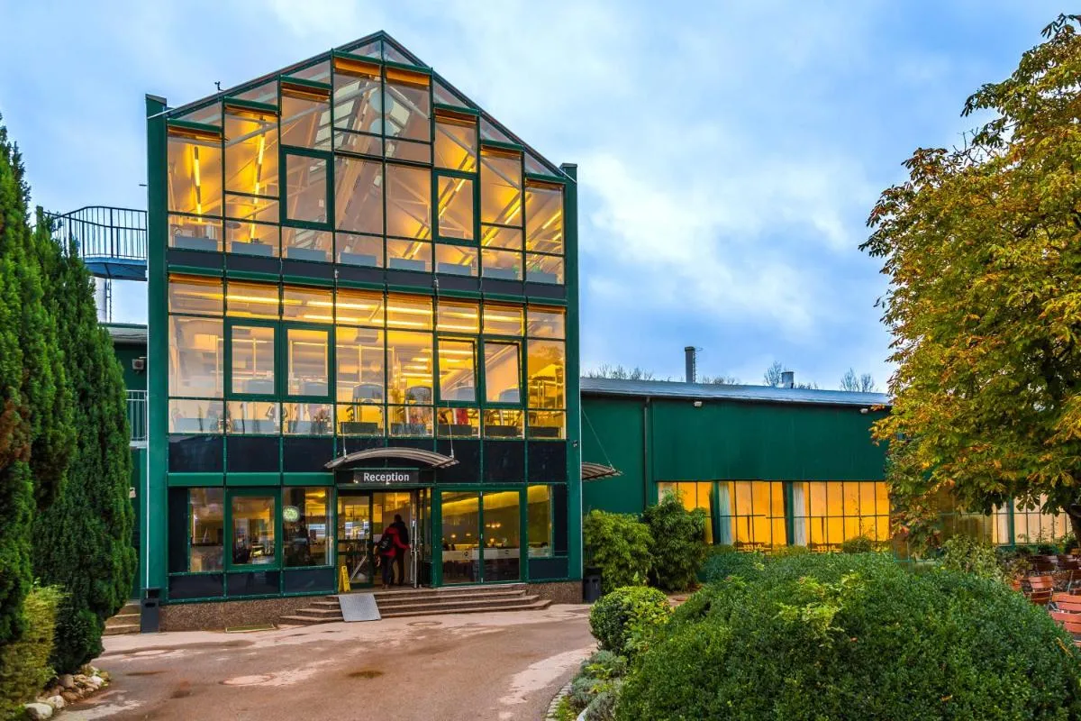 Image 5 of Scheck Hotel