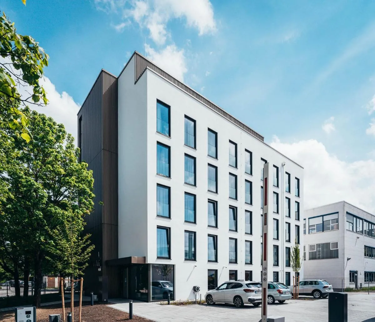 Image 1 of SmartLiving Apartments München