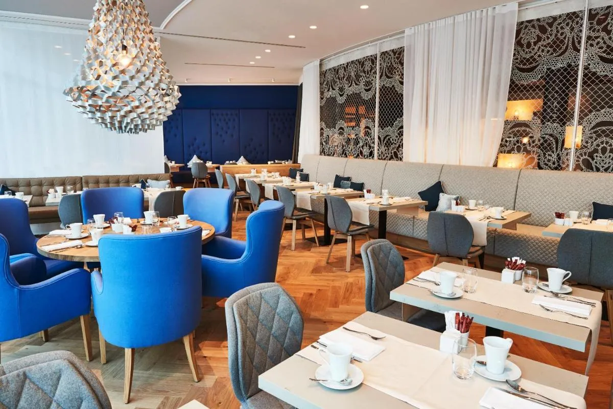 Image 3 of Steigenberger Hotel München