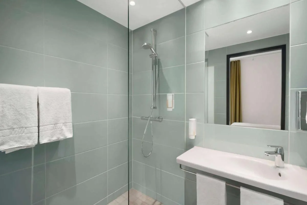 Image 6 of Super 8 by Wyndham Munich City West