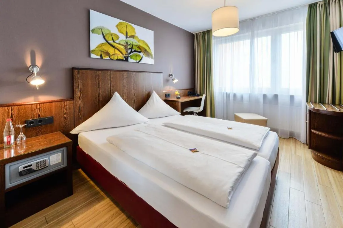 Image of Westend Hotel (non-smoking)