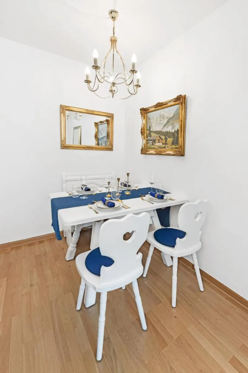 Image 4 of Zwei Zimmer Wohnung im Stadtzentrum mit Tiefgaragenplatz
