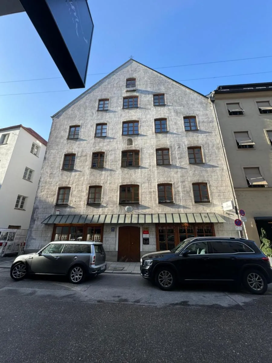 Image 4 of 1 bedroom apartment in central Munich