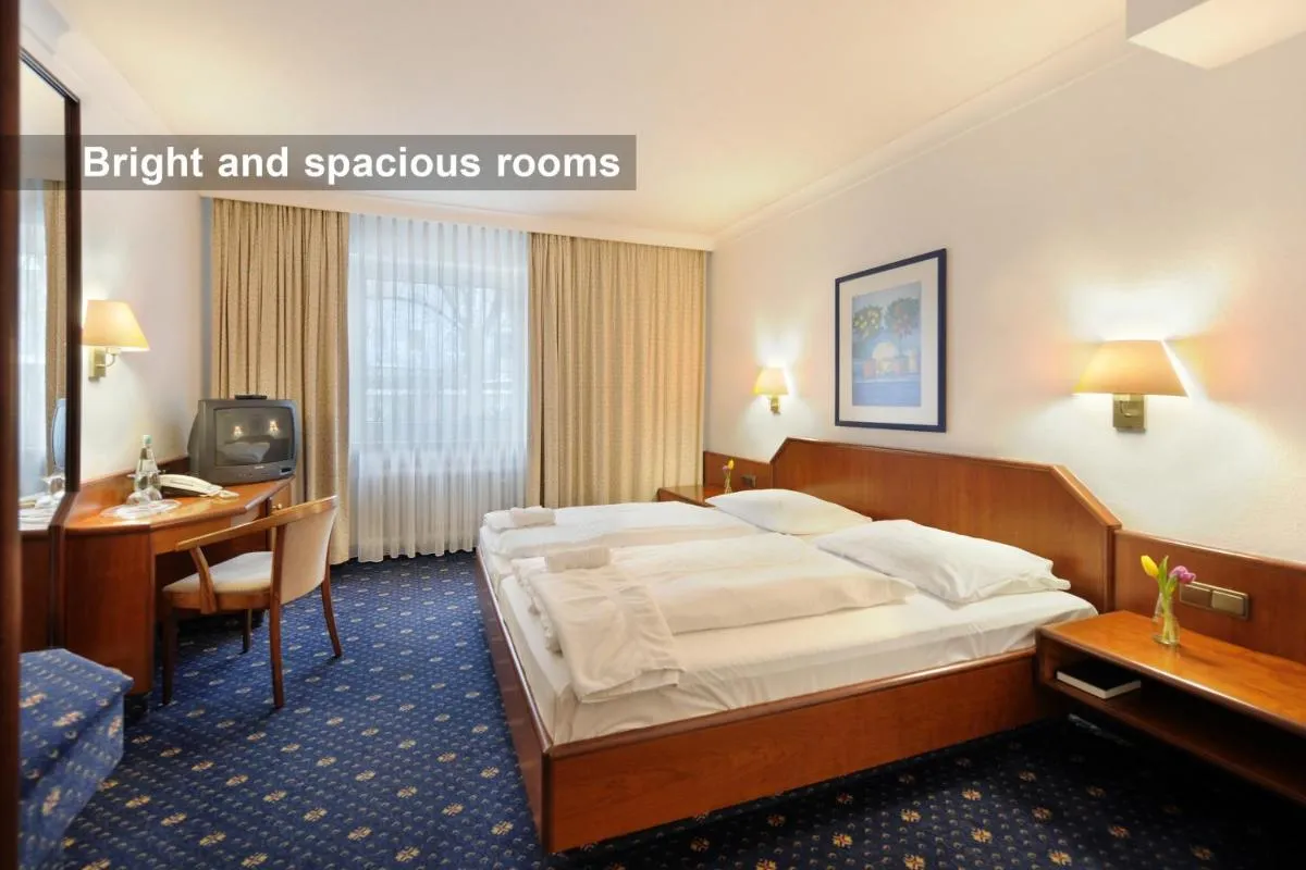 Image 1 of Ambassador Parkhotel