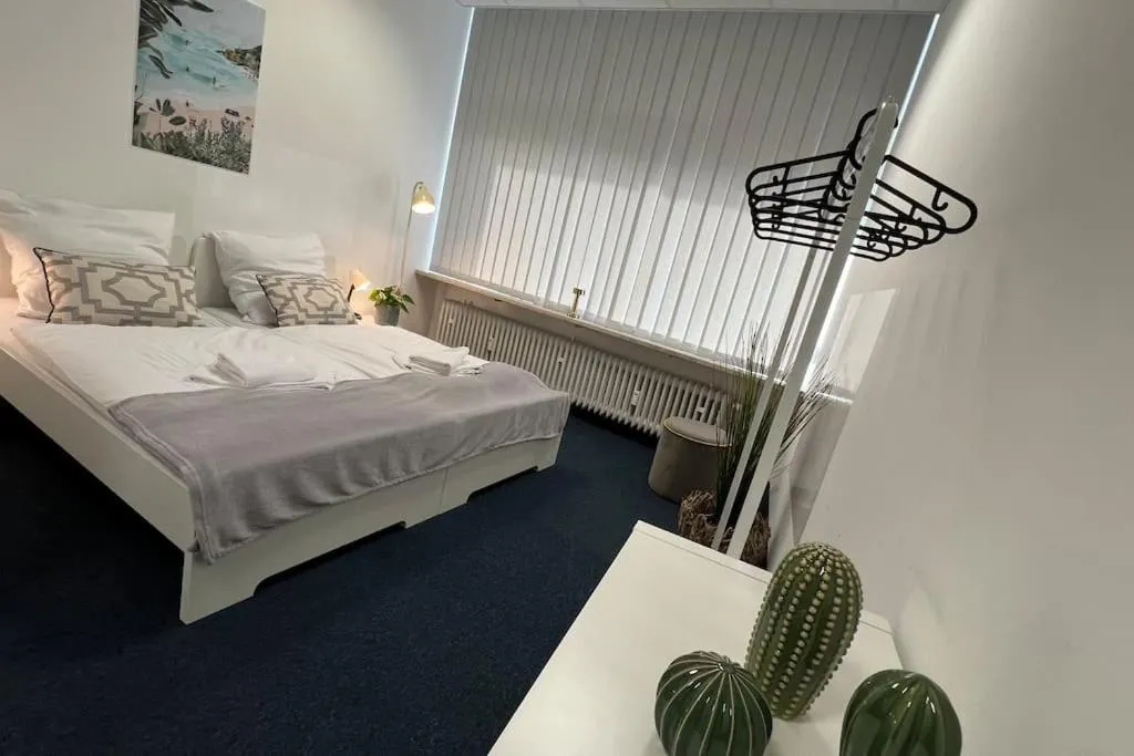 Image 5 of BeckHomes- new, unique apartment for 16 people