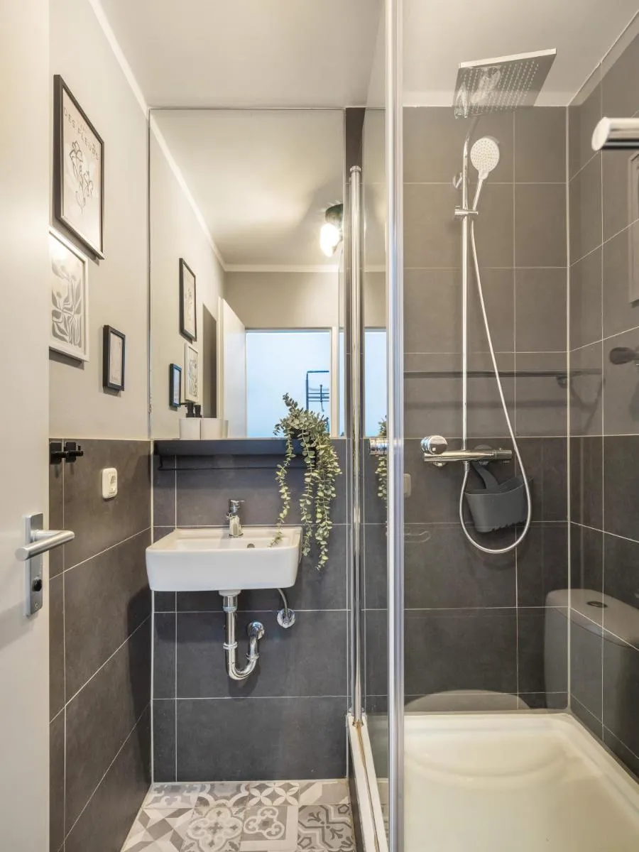 Image 3 of Cozy apartment in city center