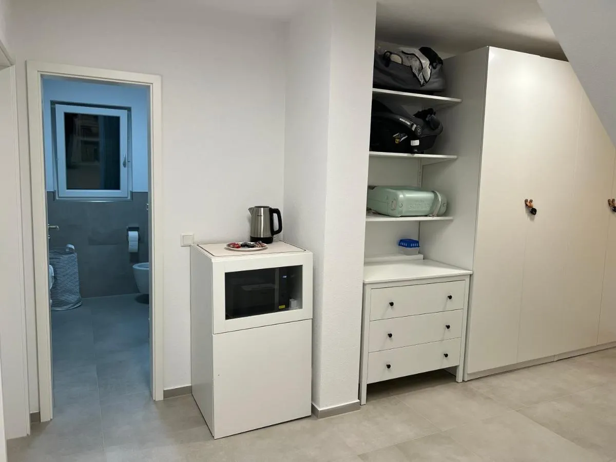 Image 2 of EMMA Gardencity Basement Flat