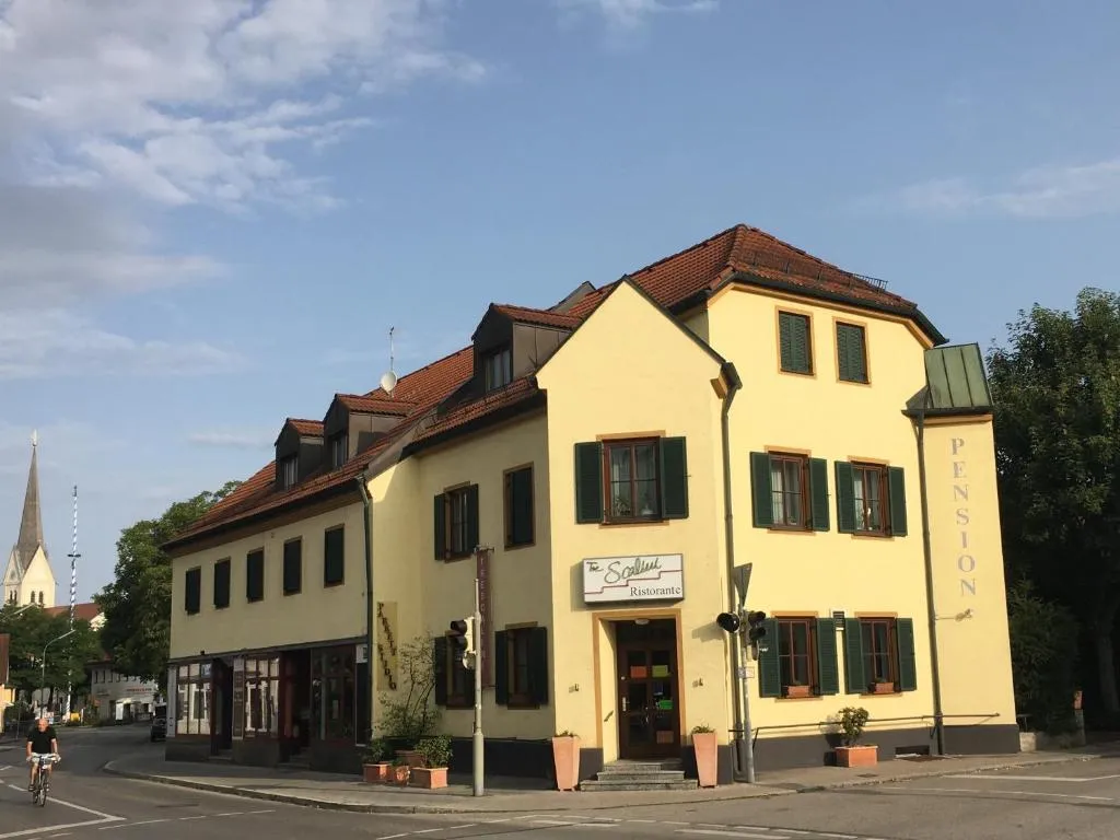 Image of Eberl Hotel Pension München Feldmoching
